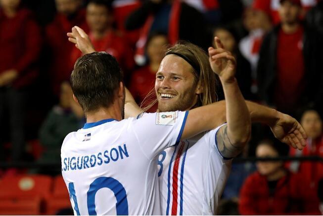 世预赛欧洲区I小组积分榜冰岛竞争对手克罗地亚被逼平