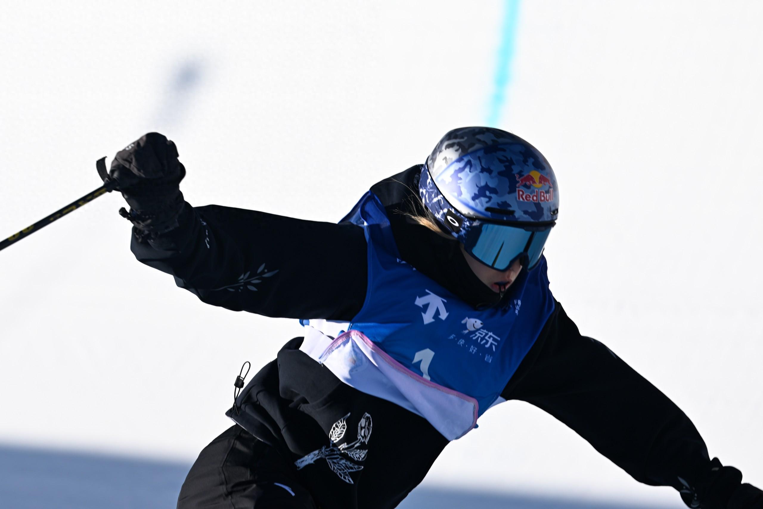 中国滑雪运动员谷爱凌成功摘得世界杯冠军